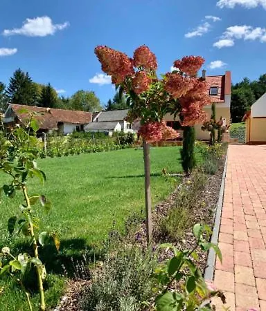 Apartman Vendvidéki Pihenőházak *