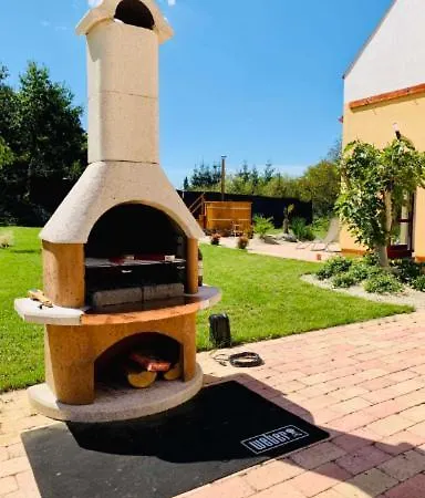 Vendvidéki Pihenőházak * Felsőszölnök