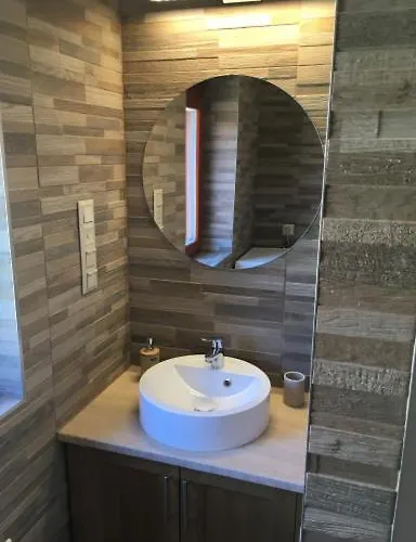 Vendvidéki Pihenőházak * Felsőszölnök